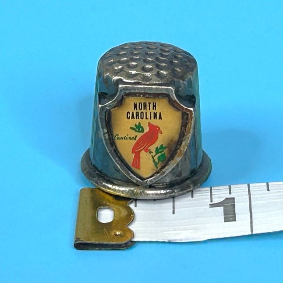 Vintage Collectible‎ North Carolina Red Cardinal Pewter Thimble - Picture 3 of 4